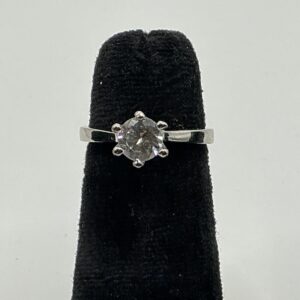 Vintage Sterling Silver Cubic Zirconia o.75 ct