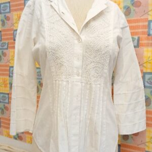 Vintage Bleu Bayou Embroidered Pintuck Blouse - White, Size S