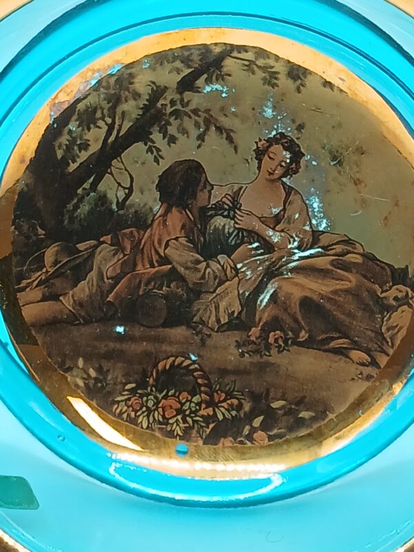 Vintage Blue & Gold Decorative Ashtray with Romantic Scene - Image 5